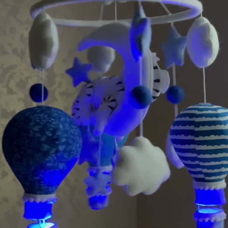 托儿所婴儿移动挂老虎和热气球 - 手机壳/手机套 - 其他材质 蓝色