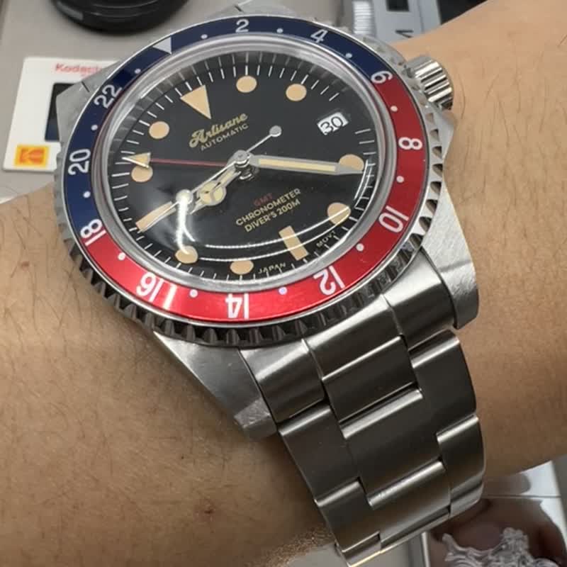 Artisane 复古风蚝式全自动 GMT 潜水表, 两地时计手表, Watches - 男表/中性表 - 不锈钢 