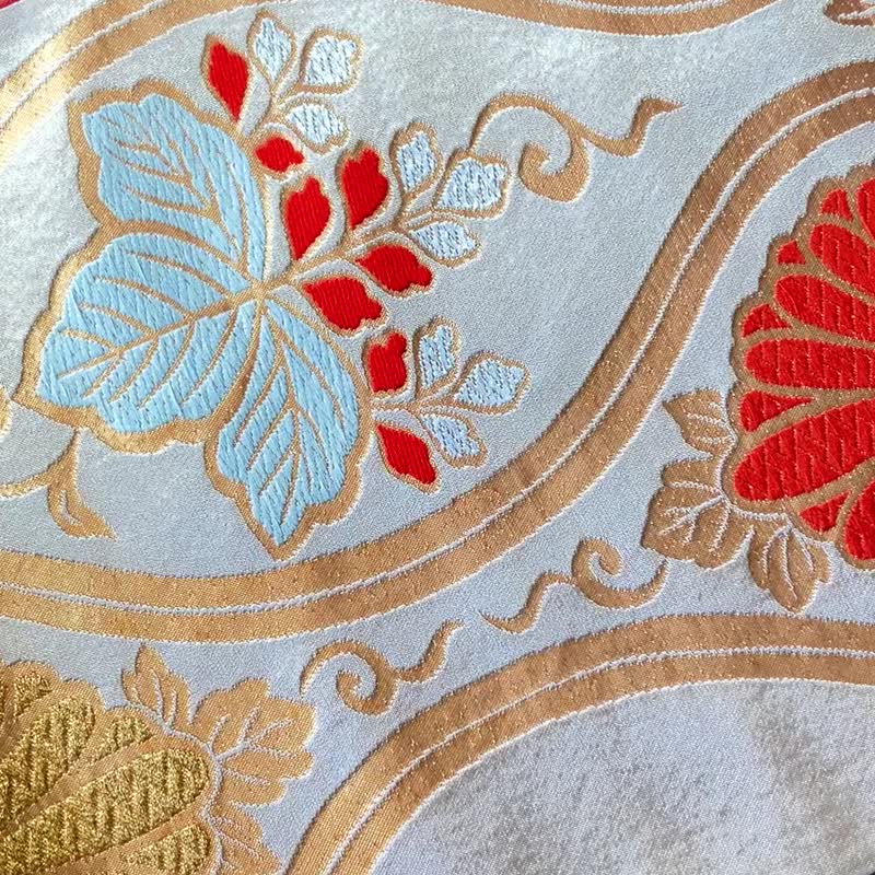 豪華　着物の帯のテーブルランナー　正絹 - 餐垫/桌巾 - 丝．绢 金色