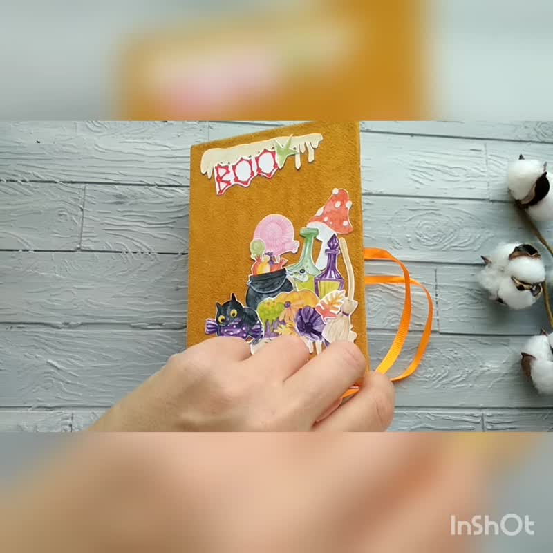 Candy junk journal handmade Halloween junk book notebook Witch thick diary - 笔记本/手帐 - 纸 橘色